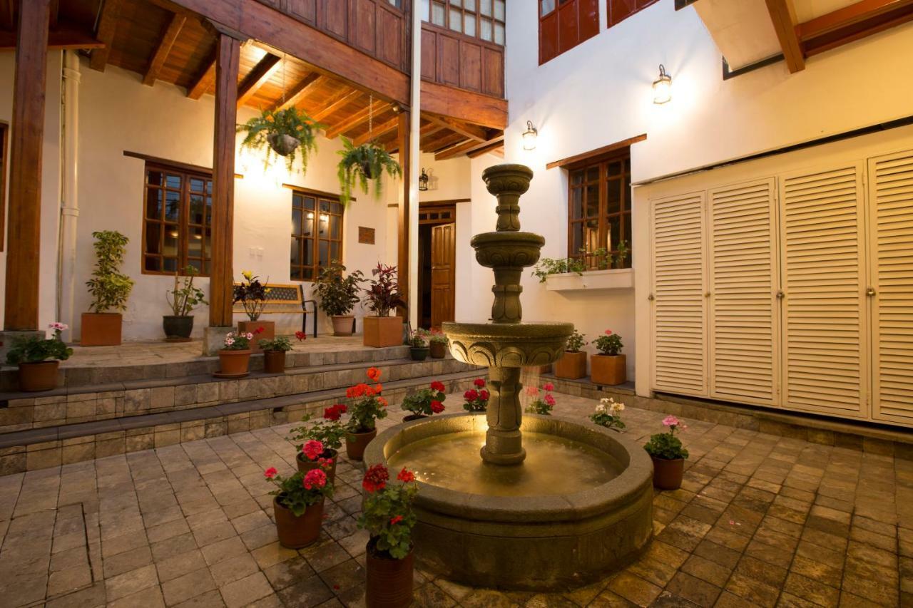 Casa Lunaloma - Boutique Apartments Quito Exterior foto